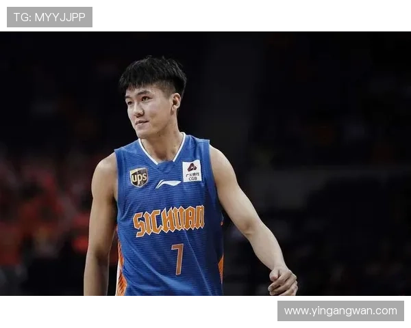 CBA自由球员新名单揭晓黄荣奇李安田宇恒卡米然引关注